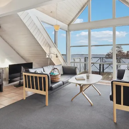 Stunning In Krusa With Wifi Prázdninový dům